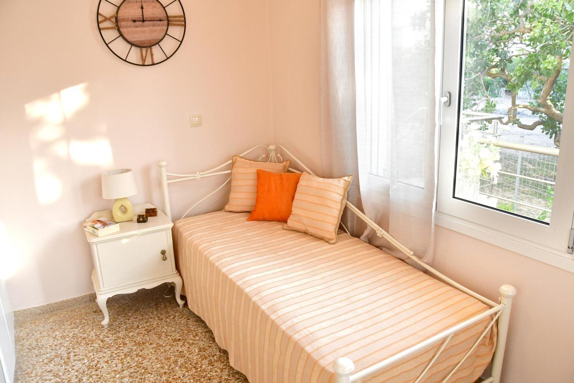 Apartment Kaponias House Aegina